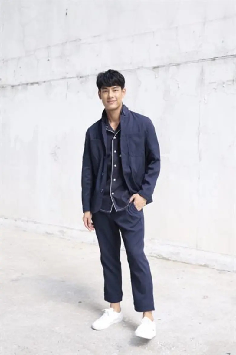 กลายเป็นพระเอกน้องใหม่ที่ฮอตสุดนาที เมื่อ...