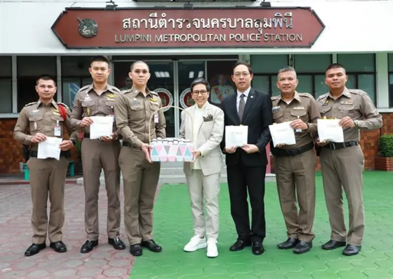 คุณนภัส เปาโรหิตย์ ผู้อำนวยการด้านการตลาด...