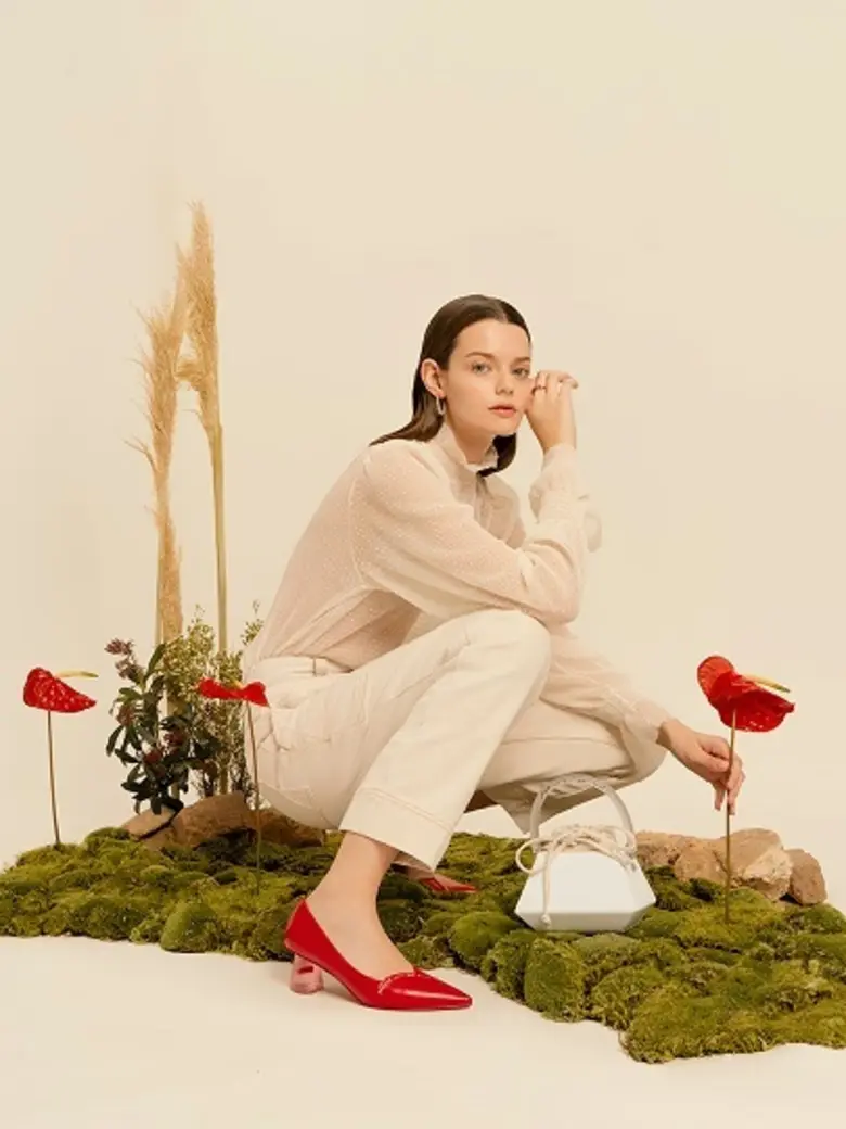 ชาร์ลส แอนด์ คีธ (CHARLES & KEITH) ร่วมเฉ...