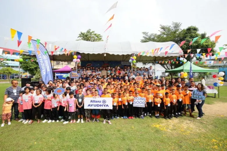 อลิอันซ์ อยุธยา จัดกิจกรรมงานวันเด็กมอบคว...
