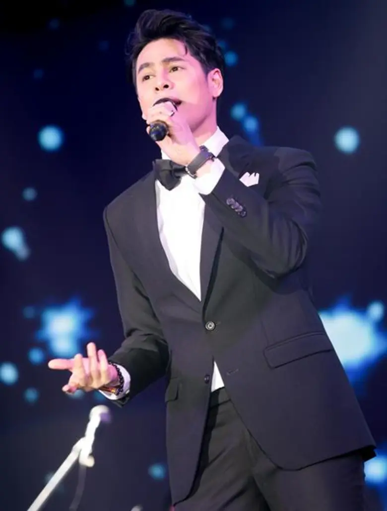 พระเอกหนุ่มมากความสามารถการแสดงก็เรตติ้งเ...