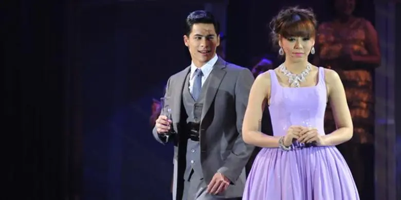 “ซี-ศิวัฒน์” ปลื้มคืนไมค์!ถ่ายทอดบทเพลงชั้นครูใน “สุนทราภรณ์ เดอะมิวสิคัล อิน คอนเสิร์ต”