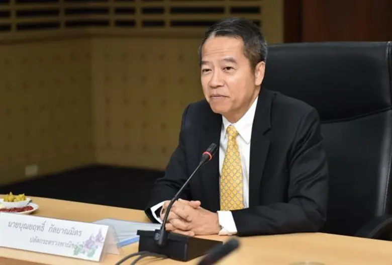 “พาณิชย์” จับร้านจำหน่ายหน้ากากอนามัยราคาสูงเกินสมควรในต่างจังหวัด