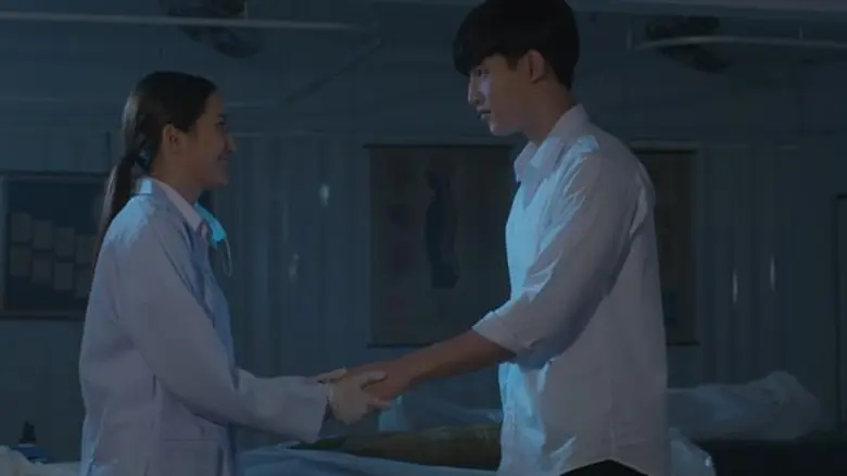 ความเนิร์ดเตะตาสาววาย “โอห์ม” สวมบทบาทหมอหล่อทำกระแสโซเชียลกระหึ่ม!!