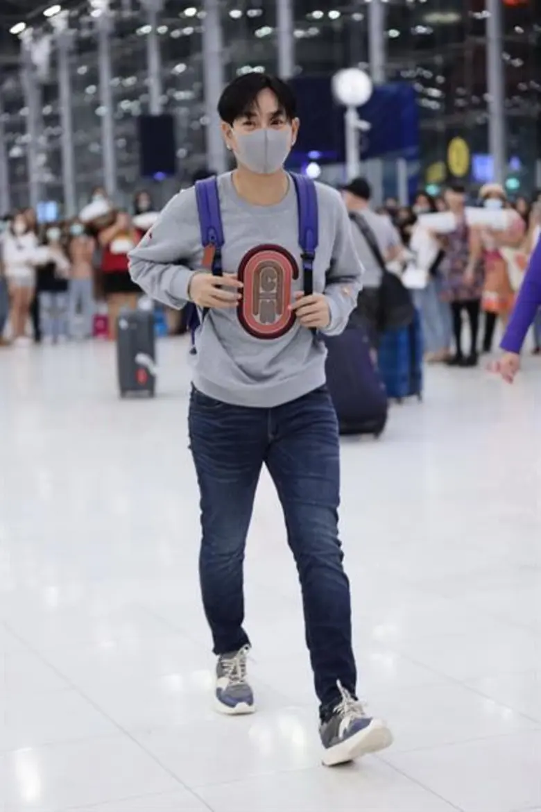 นอกจากจะเป็นนักร้องซุปตาร์ขวัญใจมหาชนเบอร์ต้นของเมื...