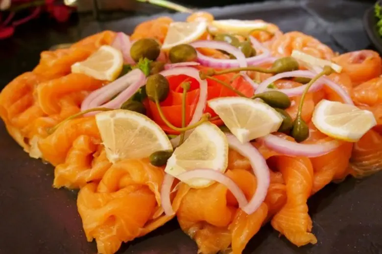 ห้องอาหารริมทะเลชวนคู่รักฉลองวันวาเลนไทน์ในบรรยากาศสุดเอ็กซ์คลูซีฟ