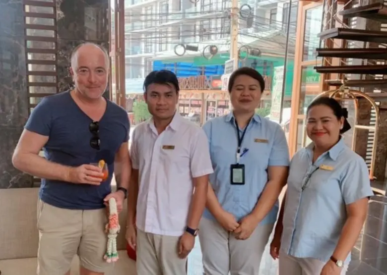 ณัชกฤช ภวคุณกิติ, ผู้ช่วยผู้จัดการฝ่ายบริ...