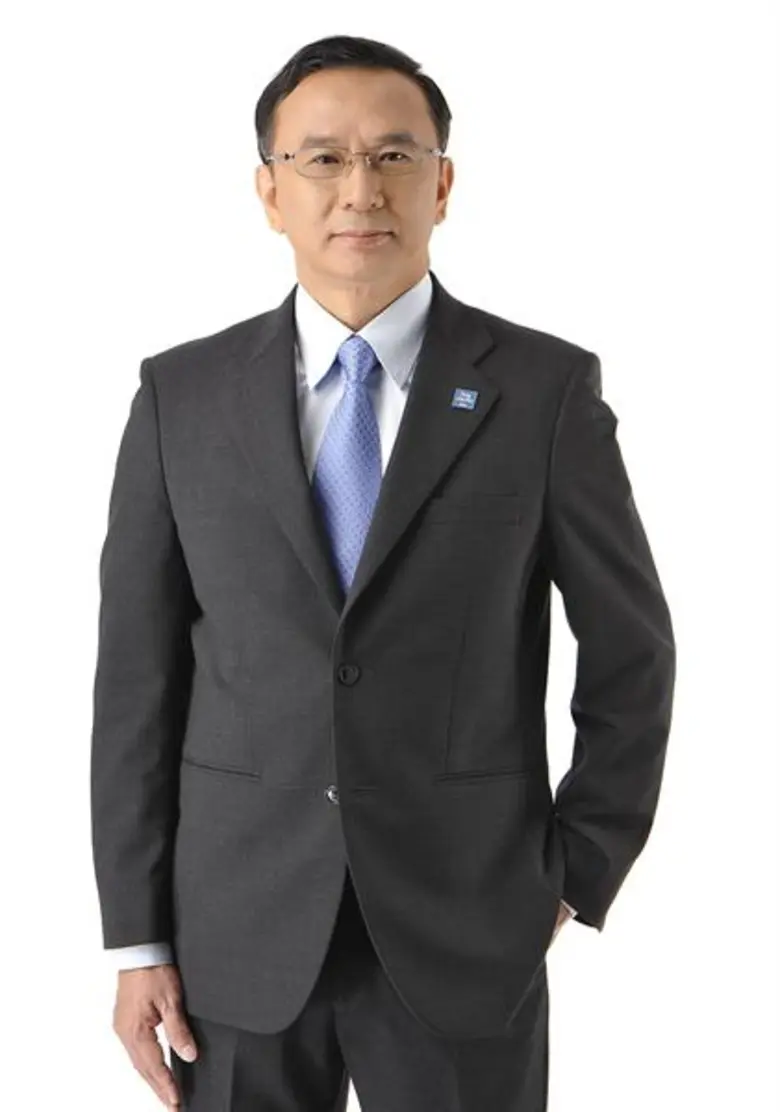 นายสวัสดิ์ นฤวรวงศ์ รองกรรมการผู้จัดการให...