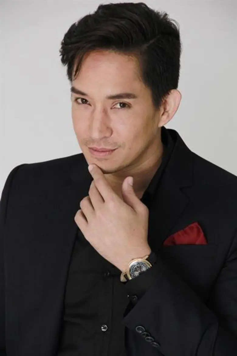 เซ็นทรัลพัฒนา ดึง 'มิกค์ ทองระย้า’ 'หลุยส์ สก็อต’ ร่วมแชร์ความรักรับวาเลนไทน์ “Sharing your Love” เพราะความรัก...ให้กันได้ นำรายได้มอบการกุศล 28 แห่ง