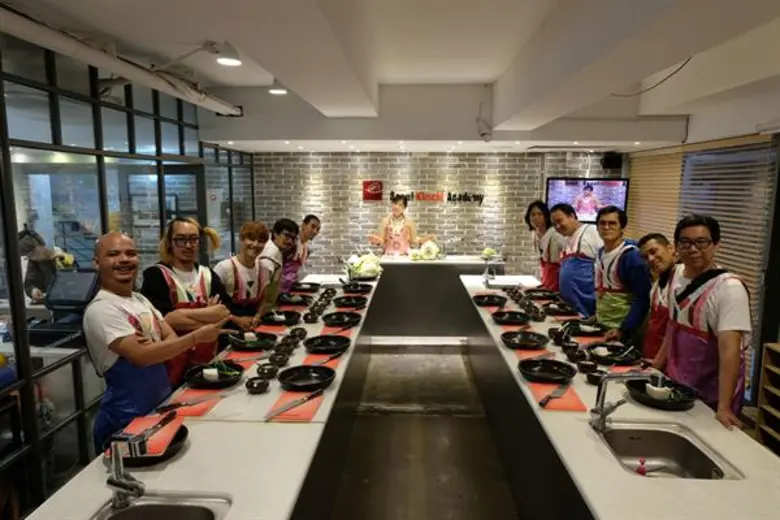 วันอาทิตย์ที่ 16 กุมภาพันธ์นี้ รายการ "Padoxtour Se...