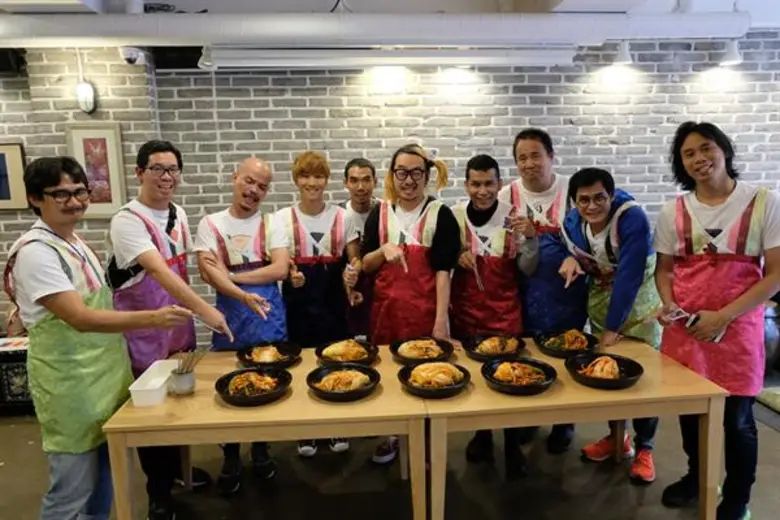 ชิมเองนักเลงพอ “พาราด็อกซ์” เข้าครัวทำ “กิมจิ” เกือบเอาตัวไม่รอด ส่งท้ายรายการ “Padoxtour Season2” อาทิตย์ 16 ก.พ. นี้