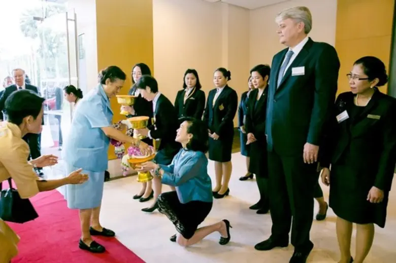 สมเด็จพระกนิษฐาธิราชเจ้า กรมสมเด็จพระเทพร...