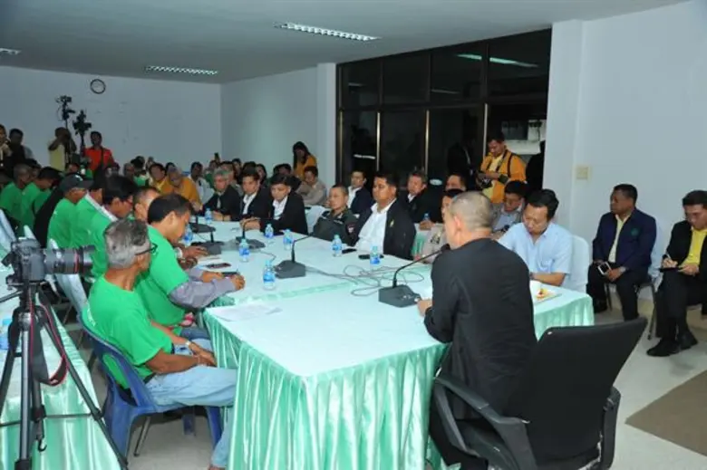 'เฉลิมชัย’ รุดเคลียร์แกนนำแก้ปัญหาราคายาง พร้อมร่วมคณะ 'จุรินทร์’ ชี้แจงโครงการประกันรายได้ชาวพัทลุง