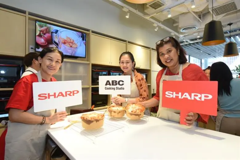 “ชาร์ป” ร่วมกับ “เอบีซี คุกกิ้ง สตูดิโอ” ชวนเวิร์คช็อปเมนูมัดใจคนพิเศษ กับเตาอบไอน้ำฮีลซิโอ