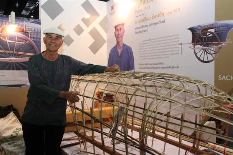 ศ.ศ.ป. ปลื้มสุดยอดฝีมือผู้อนุรักษ์หัตถกรรมที่ใกล้สูญ ปี 2563 คนชื่นชมผลงานที่หาชมยากใน “งานอัตลักษณ์แห่งสยาม”