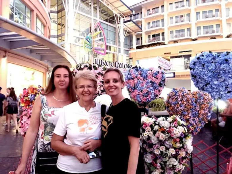 ชวนคู่รักมาเติมความหวานรับวาเลนไทน์	