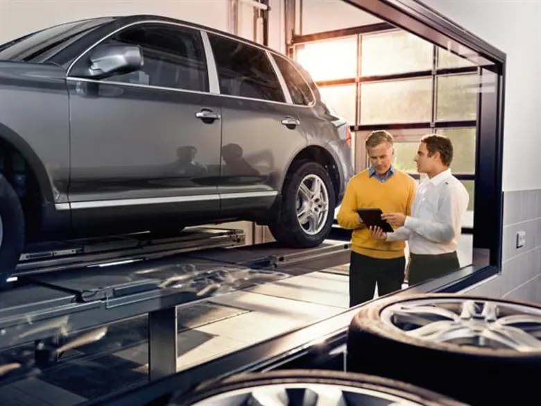 ปอร์เช่ จัดแคมเปญตรวจเช็ครถ Porsche Cayenne Service Clinic