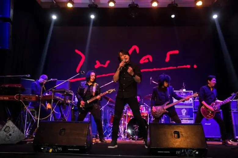 “จีเอ็มเอ็ม แกรมมี่” ร่วมกับ “เอ-ไทม์ โชว์บิส” แถลงข่าวเปิดตัวคอนเสิร์ตครั้งใหม่สุดยิ่งใหญ่แห่งปี “ไมโคร จำฝังใจ คอนเสิร์ต”