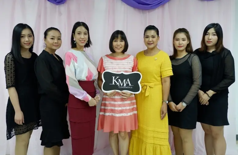 ปิยาภรณ์ สามประทีป รองผู้จัดการส่วนการตลา...