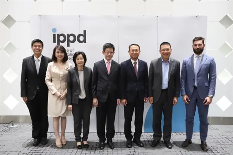 ดร.สุทธาภา อมรวิวัฒน์ ประธานเจ้าหน้าที่บร...