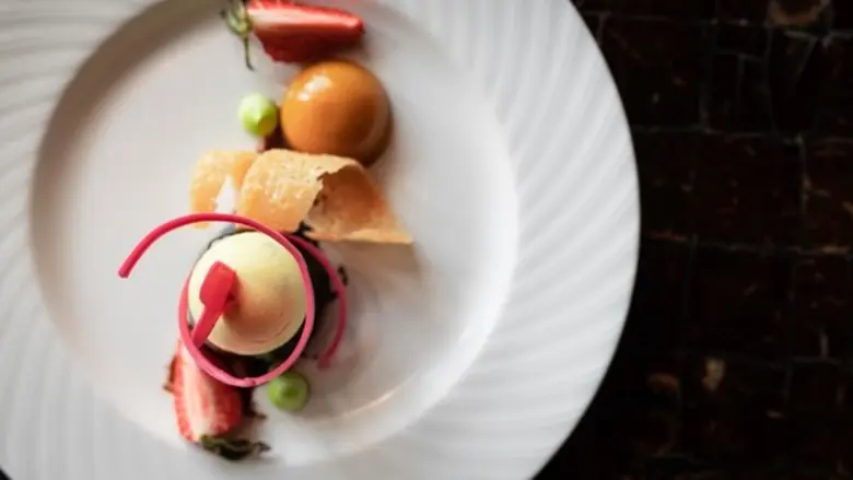 ดินเนอร์วันวาเลนไทน์สุดโรแมนติกริมแม่น้ำเจ้าพระยา ณ โรงแรมรอยัล ออคิด เชอราตัน