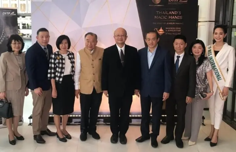 คุณปรีดา เตียสุวรรณ์ ประธานกรรมการบริษัทเ...