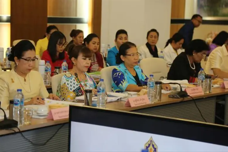 วธ.ปลื้ม วุฒิสภาเตรียมถอดบทเรียนชุมชนคุณธรรมฯ ต้นแบบ ศึกษาแนวทางสร้างคนดี คนเก่งสู่สังคมเพื่อการพัฒนาประเทศ พร้อมชื่นชมทุกหน่วยงานร่วมขับเคลื่อนชุมชนคุณธรรม