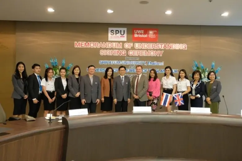 ม.ศรีปทุม จับมือ มหาวิทยาลัยยูวี่ บริสโทว ประเทศอังกฤษ MOU ปูทางสร้างหลักสูตรบริหารธุรกิจสมัยใหม่ ที่ทันสมัย Dual Degree 3+1 รับ 2 ปริญญา