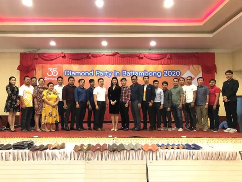 ดร.พิชญานันท์ ล้อวรลักษณ์ (ที่ 11 จากซ้าย...