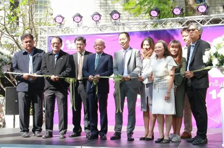 สำนักหอสมุดกลาง มหาวิทยาลัยศิลปากร ยืนหยัดจัดงานมหก...