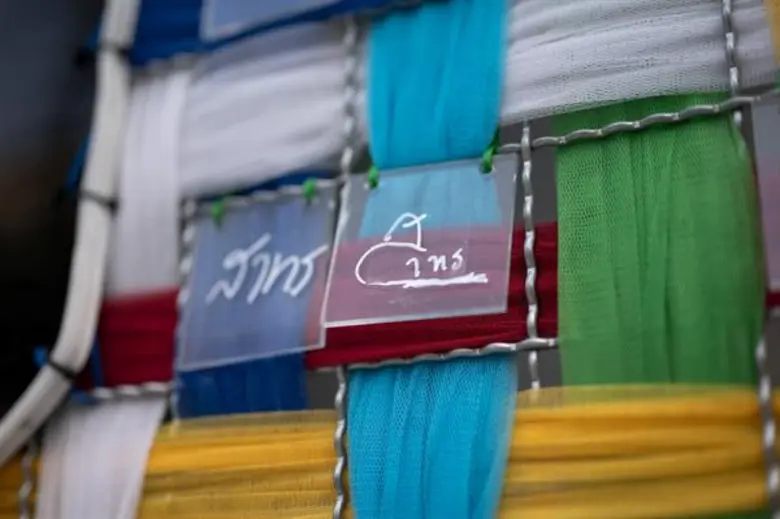 พบกับความหลากหลายทางเชื้อชาติที่ถูกถ่ายทอดผ่านงานอาร์ตบนแลนมาร์คศิลปะ ณ ภิรัชทาวเวอร์ แอท สาทร