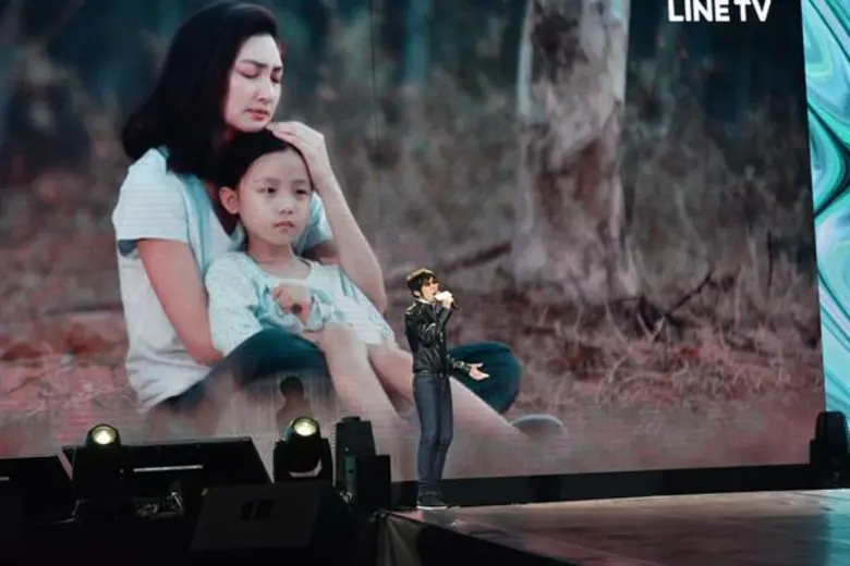 เซอร์ไพรส์ทั้งงาน “ปุ๊ อัญชลี” ส่งพลังรักเปิดตัวซิงเกิ้ลใหม่ครั้งแรก!! พร้อมนำทีมนักแสดงซีรีส์ “Mother…เรียกฉันว่าแม่” ร่วมงาน LINE NEXPLOSION 2020