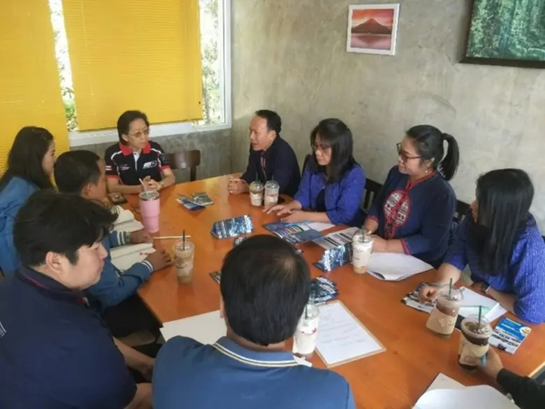 ภาพข่าว: สนพ.มหาสารคามและทีมที่ปรึกษาโครงการเพิ่มผลิตภาพ ให้คำแนะนำสปก.ที่เข้าร่วมโครงการ