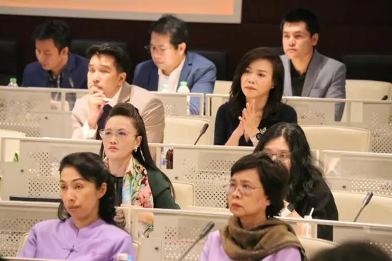 ตอกย้ำ อว. ให้ความสำคัญด้านสังคม เชิญคณาจารย์ด้านสังคมศาสตร์ มนุษยศาสตร์ และศิลปกรรมศาสตร์ จากมหาวิทยาลัยทั่วประเทศ ถอดรหัสนำองค์ความรู้ด้านสังคมแก้ปัญหาฝังรากลึกประเทศ