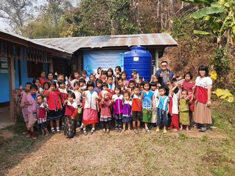 บริษัท วิค จำกัด (มหาชน) (WIIK) ร่วมกับบร...