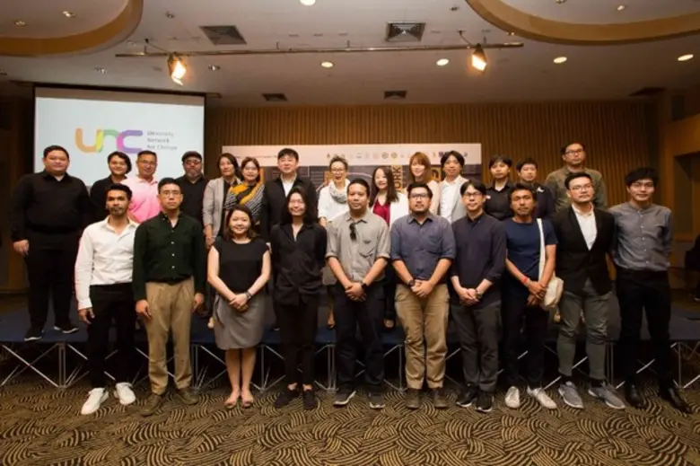 สสส. หนุนพลังนิสิตนักศึกษาด้านการออกแบบสู่นักสื่อสารสุขภาวะรุ่นใหม่ ปักธงดึงสถาบันการศึกษาทั้งในและต่างประเทศบูรณาการสหวิชาชีพพัฒนาสื่อเพื่อประเทศไทยน่าอยู่