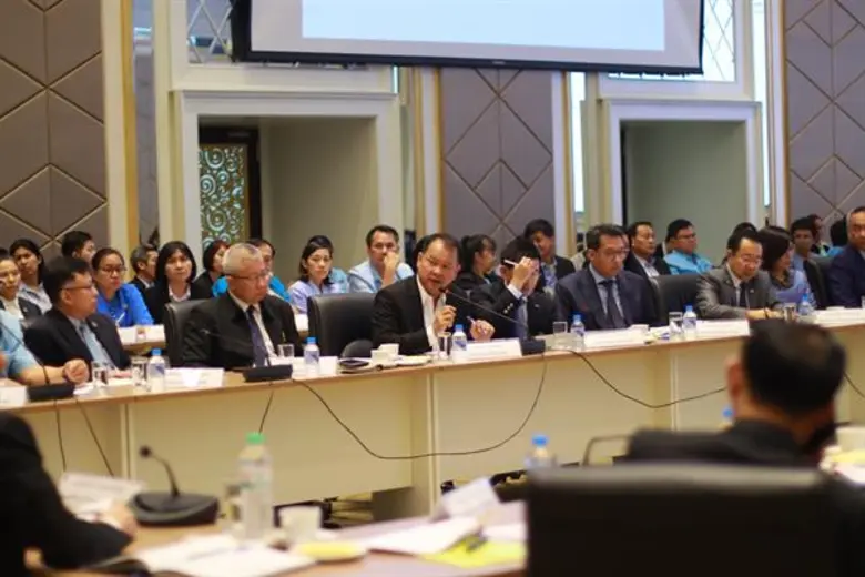 จุรินทร์ จับมือ วีรศักดิ์ ติดตามนโยบายรอบ 6 เดือน รุกแผนรองรับปัญหาราคาสินค้าเกษตร วางแนวรองรับผลผลิต พาณิชย์จังหวัดเฮ! มีโอกาสโต