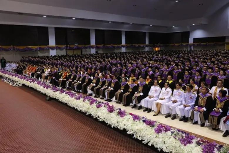 พิธีพระราชทานปริญญาบัตรแก่ผู้สำเร็จการศึกษาจากมหาวิทยาลัยพะเยา ประจำปีการศึกษา ๒๕๖๑ ณ หอประชุมพญางำเมือง มหาวิทยาลัยพะเยา