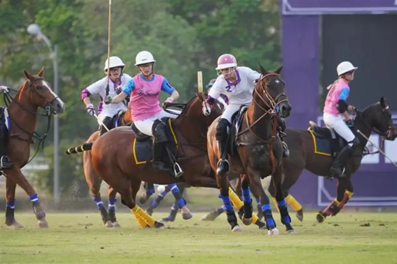 มีการกล่าวว่า "กีฬาขี่ม้าโปโล" ส่วนใหญ่จะ...