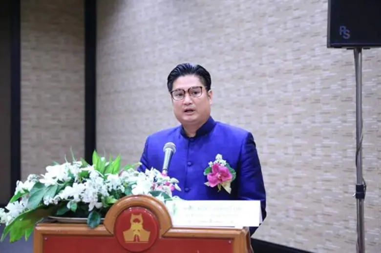 นายนราพัฒน์ แก้วทอง กรรมการผู้ช่วยรัฐมนตร...