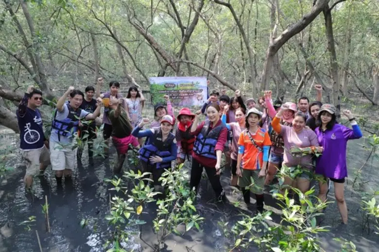 โบว์-ณชา นำทัพ “คันนา” ลุย อนุรักษ์นิเวศชายฝั่ง ฟื้นฟูธรรมสถาน ส่งเสริมวิถีชุมชนริมน้ำ