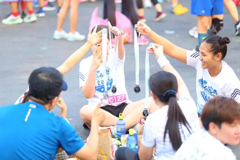 แอฟ ทักษอร นำทีมเดิน-วิ่งการกุศล Destiny Charity RUN 2020 รวมพลังผู้สนใจจำนวนมาก แท็คทีมปันน้ำใจสู่สังคมปีที่ 2