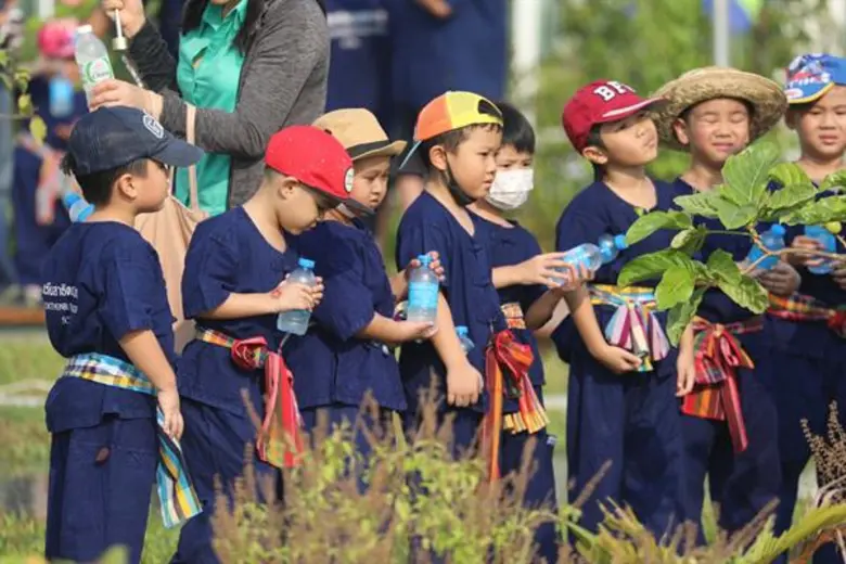 'สาธิตกรุงเทพธนฯ’ ห่วงใยสุขภาพของ นร. จัดกิจกรรมเสริมประสบการณ์ภายใน รร. แทน