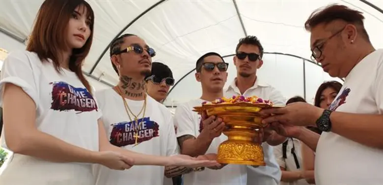 ไฟว์สตาร์ โปรดักชั่น ได้ฤกษ์บวงสรวง “Game Changer” (เกมส์ เชนเจอร์) ภาพยนตร์แนวทริลเล่อร์ ดราม่า ที่จะมาสร้างปรากฎการณ์ใหม่ให้วงการภาพยนตร์ไทย