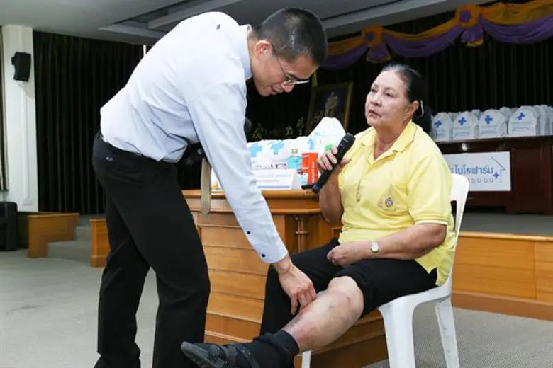 “โรคกระดูกพรุน” สาเหตุการเกิดกระดูกหักในผู้สูงอายุ ไบโอฟาร์ม เดินสายให้ความรู้ พร้อมแนะวิธีดูแลสุขภาพอย่างถูกวิธี