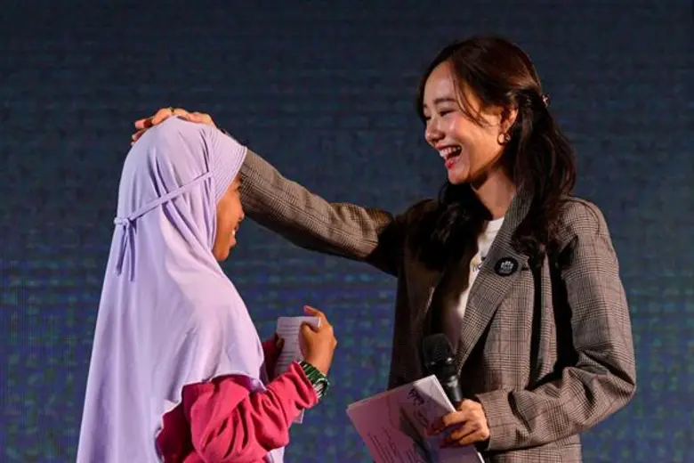 อเล็กซ์ เรนเดลล์ เปิดโครงการ #กอดป่ากอดทะเล โครงการสิ่งแวดล้อมศึกษาสุดสร้างสรรค์ ภายใต้แนวคิด “มนุษย์และธรรมชาติคือสิ่งเดียวกัน” ผนึกกำลังทุกภาคส่วน ร่วมคืนความยั่งยืนสู่ธรรมชาติ ประเดินลงพื้นกอดแห่งแรกที่ จ.กระบี่