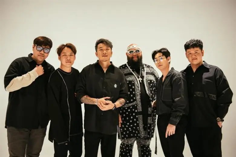 “ซิกตี้ ไมล์” กระโดดร่วมงาน “สไปร์ซซี่ดิสก์” พร้อมส่งเพลงใหม่ กระแทกใจ!!! คนเหงา กับ “กระจกวิเศษบอกข้าเถิด”