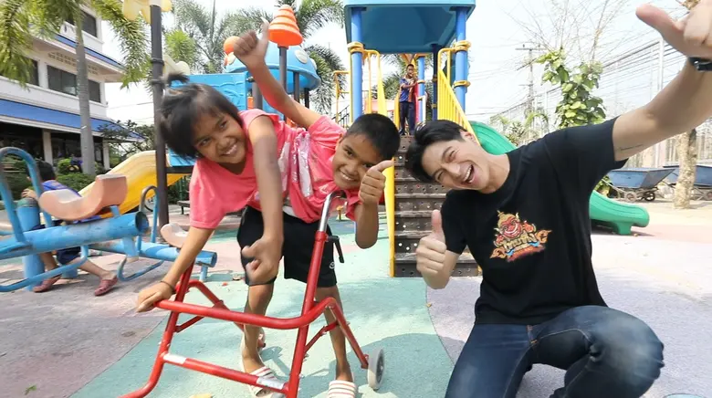 ทีวีไกด์: รายการ “ไทยทึ่ง” “นะ” พาทึ่ง “ปิ่น-ปาน” แฝดสยามหัวใจแกร่ง จ.นครสวรรค์