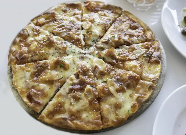 ห้องอาหาร ดิ ออร์ชาร์ด โรงแรมแคนทารี โครา...