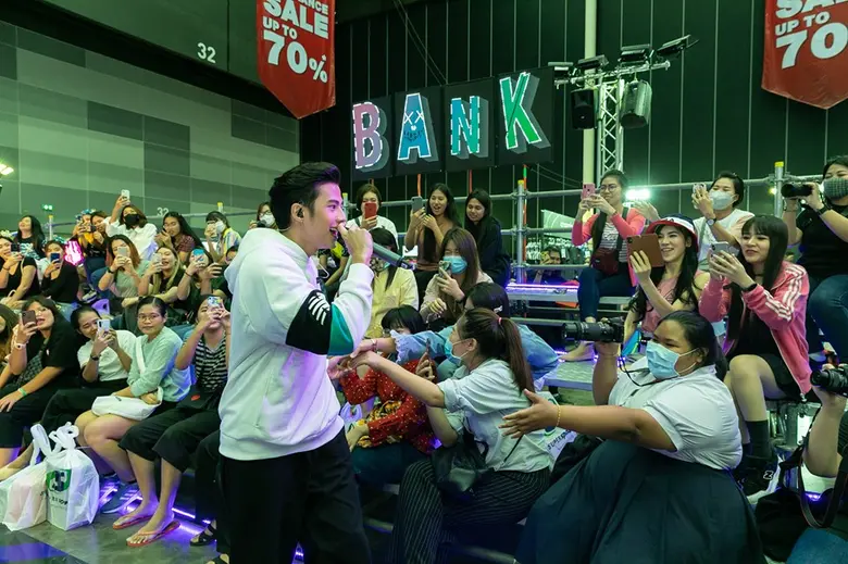 “แบงค์ ธิติ” เผยเคล็ดลับโชว์ซิกแพค ในงาน“Supersports EXPO 2020”